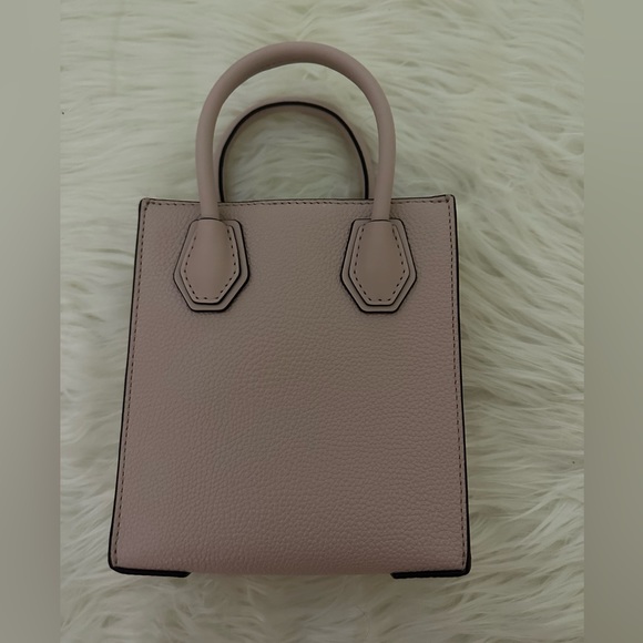 MICHAEL KORS 
Mercer Extra-Small Pebbled Leather Crossbody Bag - Picture 2 of 4